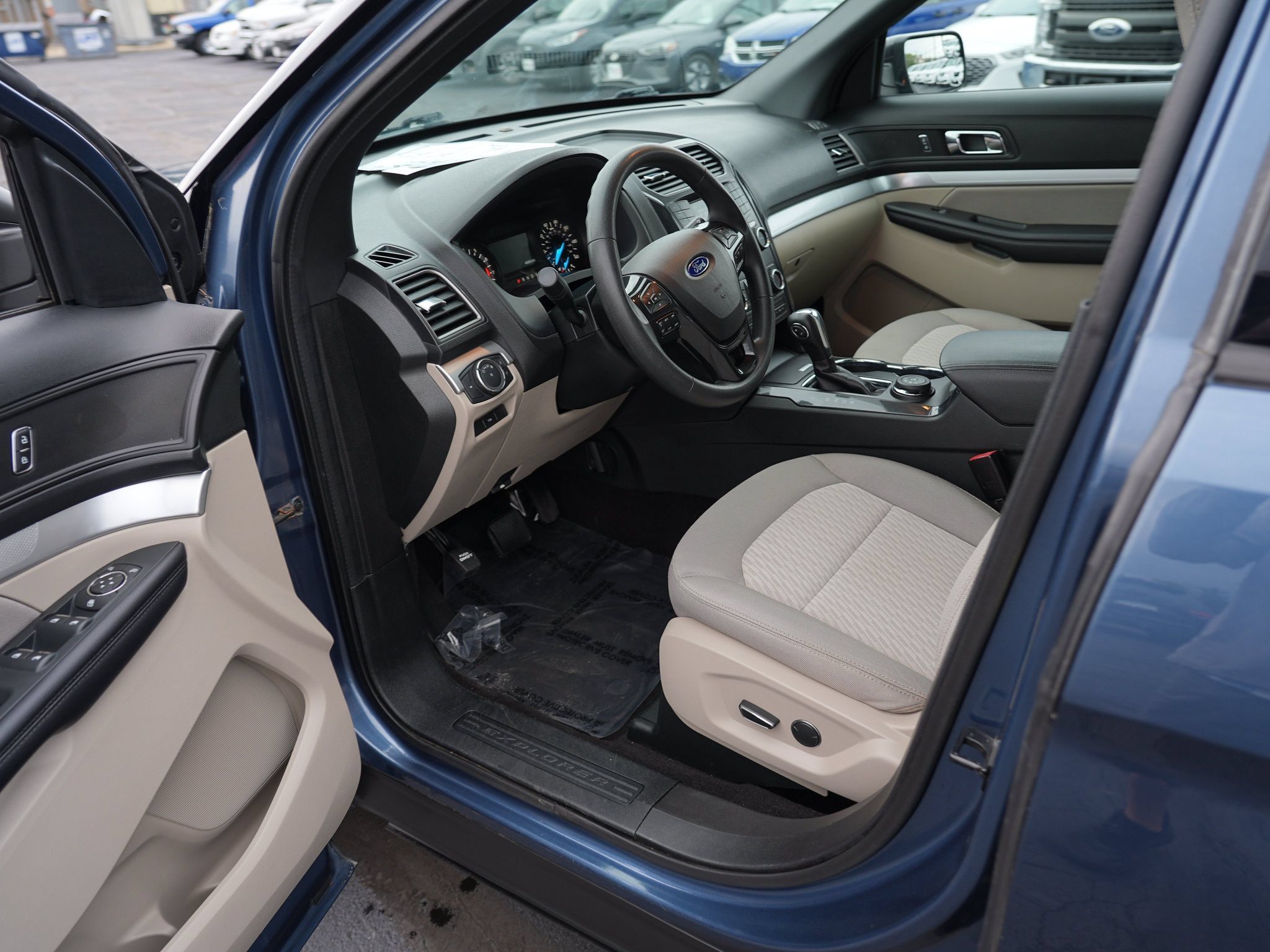 Used 2018 Ford Explorer 4WD image 13