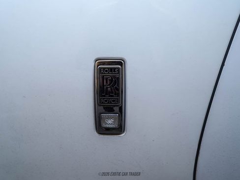 Used 2017 Rolls-Royce Wraith RWD image 64