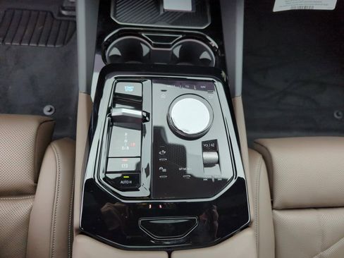 New 2024 BMW i5 eDrive40i w/ M Sport Package image 20