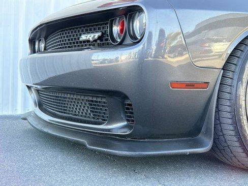 Used 2016 Dodge Challenger SRT Hellcat image 11