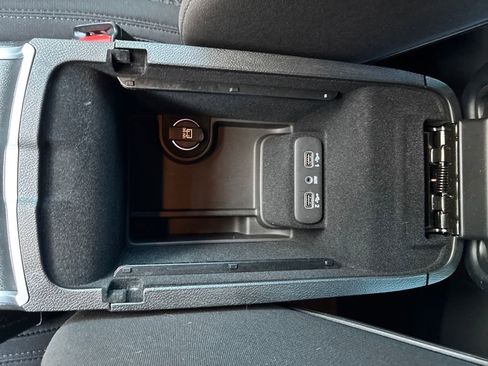 Used 2023 Dodge Charger R/T image 25