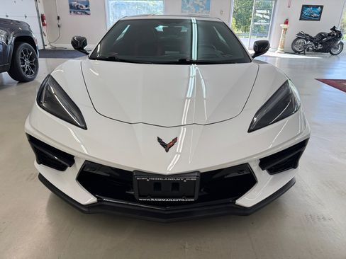Used 2021 Chevrolet Corvette Stingray 3LT w/ Z51 Performance Package image 35