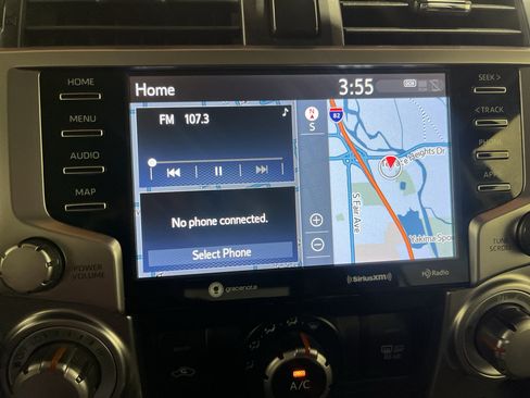Used 2021 Toyota 4Runner SR5 Premium AWD/4WD image 36