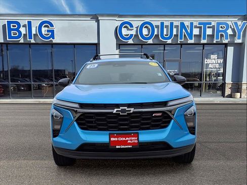 Used 2025 Chevrolet Trax RS w/ Sunroof Package image 9