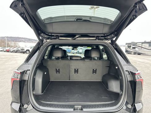 New 2026 Chevrolet Equinox ACTIV w/ Convenience Package III image 19