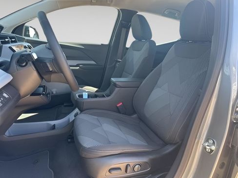 New 2027 Chevrolet Bolt LT w/ Comfort Package FWD image 9