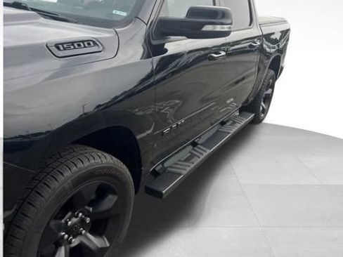 Used 2019 RAM 1500 Big Horn AWD/4WD image 3