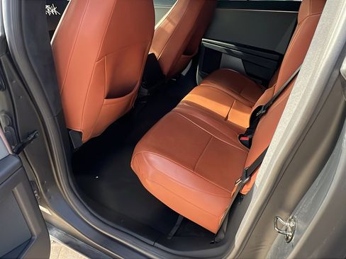 Used 2025 Tesla Cybertruck AWD Crew Cab image 23