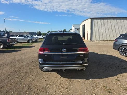 Used 2019 Volkswagen Atlas SEL AWD/4WD image 6