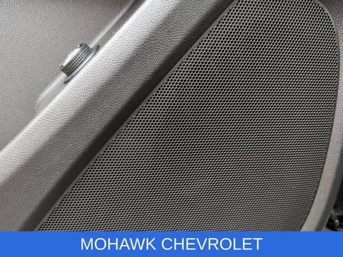 Used 2023 Chevrolet Traverse LT w/ Rear Camera Mirror Package AWD/4WD image 24