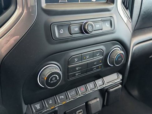 Used 2025 Chevrolet Silverado 2500 Custom w/ Custom Value Package image 24