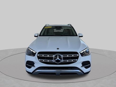 Used 2025 Mercedes-Benz GLE 350 4MATIC image 3