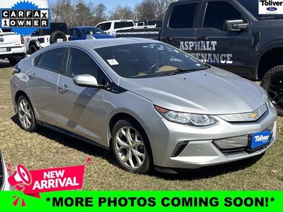 Used 2017 Chevrolet Volt Premier w/ Driver Confidence II Package