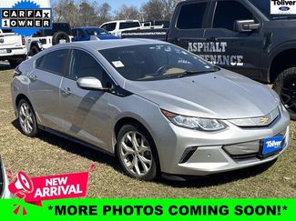 Used 2017 Chevrolet Volt Premier w/ Driver Confidence II Package video 1