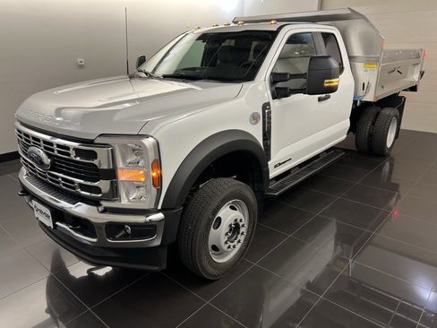 New 2025 Ford F550 4x4 Supercab Super Duty image 3