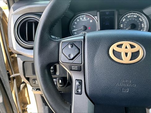 Used 2017 Toyota Tacoma TRD Off-Road w/ Tow Package (A/T) AWD/4WD image 20