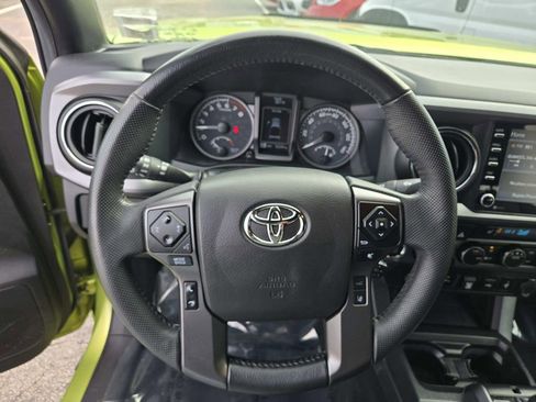 Used 2023 Toyota Tacoma TRD Off-Road w/ TRD Premium Off Road Package image 21