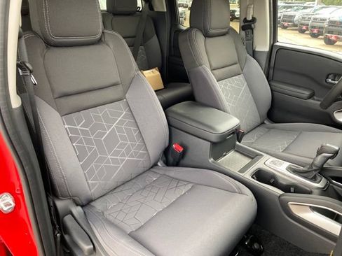 New 2026 Nissan Frontier SV w/ SV Convenience Package image 9