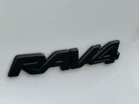 Used 2024 Toyota RAV4 XSE w/ Advanced Technology Package AWD/4WD image 19
