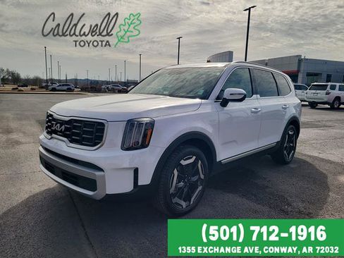 Used 2025 Kia Telluride S image 1