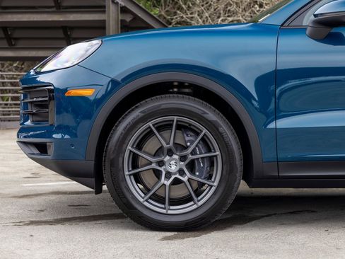 New 2026 Porsche Cayenne Coupe image 13