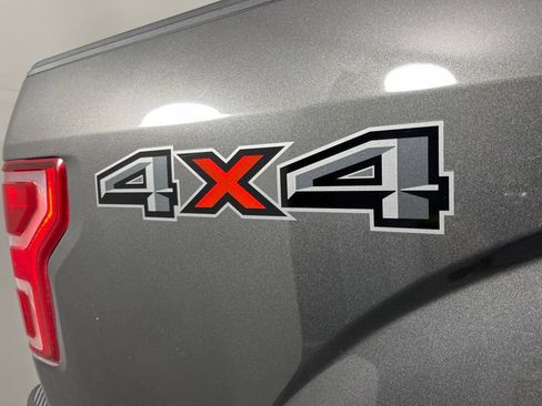 Used 2018 Ford F150 XLT w/ Equipment Group 302A Luxury AWD/4WD image 18