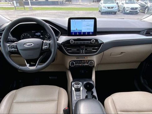 Certified 2022 Ford Escape SEL image 16