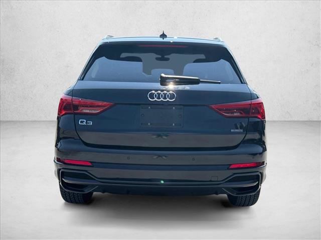 Used 2022 Audi Q3 2.0T Premium AWD/4WD image 7