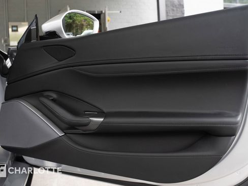 Used 2022 Ferrari Portofino M image 35