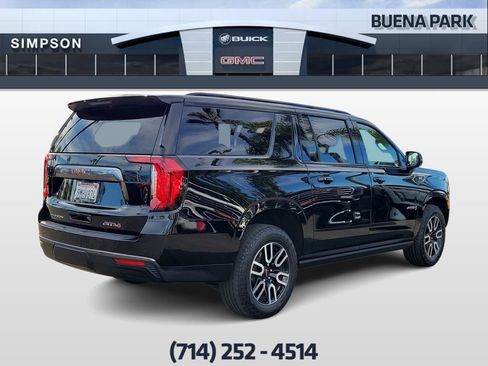 Used 2023 GMC Yukon XL AT4 image 8