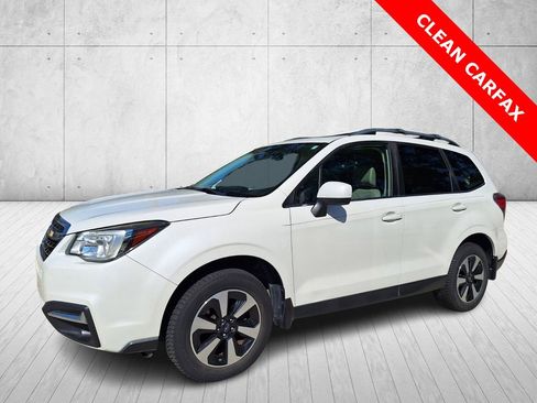 Used 2017 Subaru Forester 2.5i Limited image 1