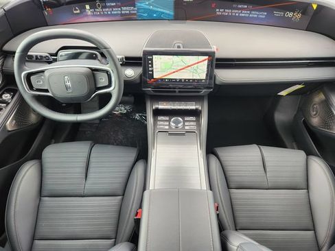 New 2026 Lincoln Nautilus Reserve AWD/4WD image 10