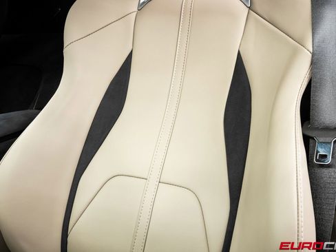 Used 2025 Ferrari 12Cilindri RWD image 41