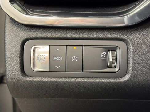 New 2026 GMC Acadia Elevation w/ LPO, Floor Liner Package FWD image 30