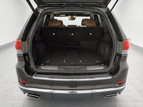 Used 2017 Jeep Grand Cherokee Summit AWD/4WD image 29