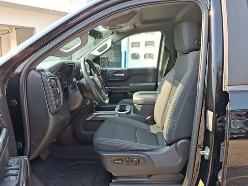 Certified 2019 Chevrolet Silverado 1500 RST AWD/4WD image 11