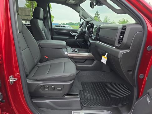 New 2025 Chevrolet Silverado 3500 LTZ w/ LTZ Convenience Package image 35