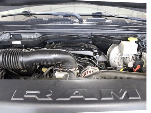 Used 2019 RAM 1500 Laramie image 18