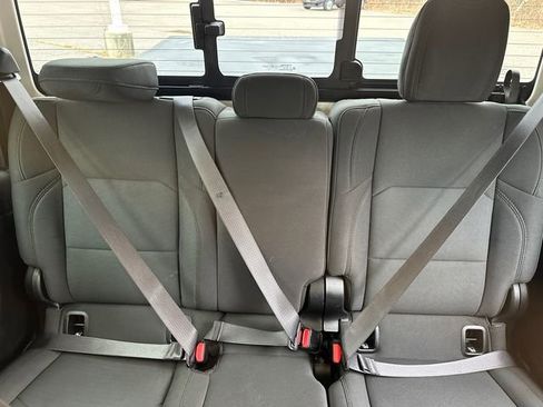 Used 2022 Jeep Gladiator Sport image 34