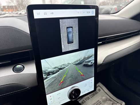 Used 2023 Ford Mustang Mach-E Select image 32