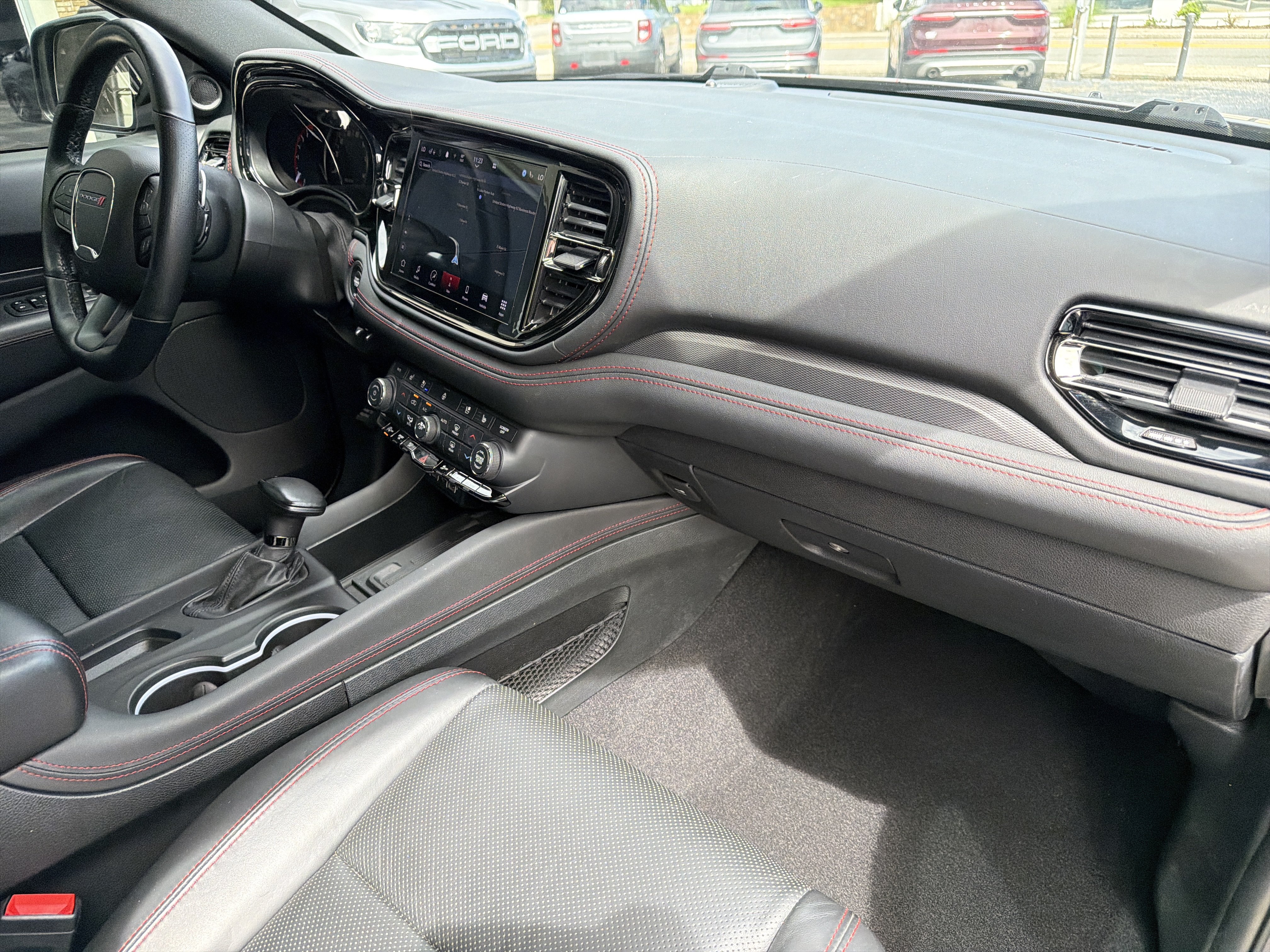 Used 2023 Dodge Durango GT AWD/4WD image 11