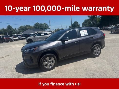 Used 2024 Toyota RAV4 XLE w/ Convenience Package FWD image 3