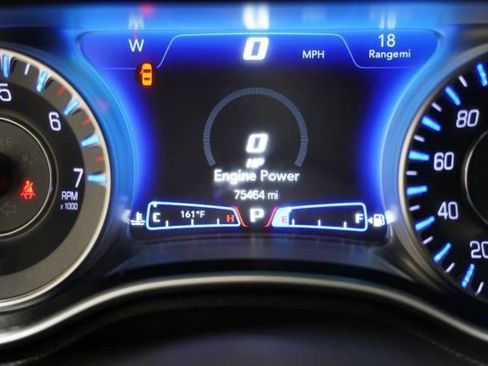 Used 2022 Chrysler 300 S w/ Comfort Group RWD image 13