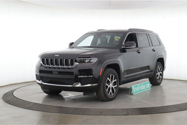 Used 2025 Jeep Grand Cherokee L Limited AWD/4WD image 10