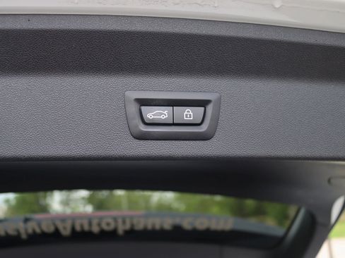 Used 2021 BMW X3 xDrive30e AWD/4WD image 43