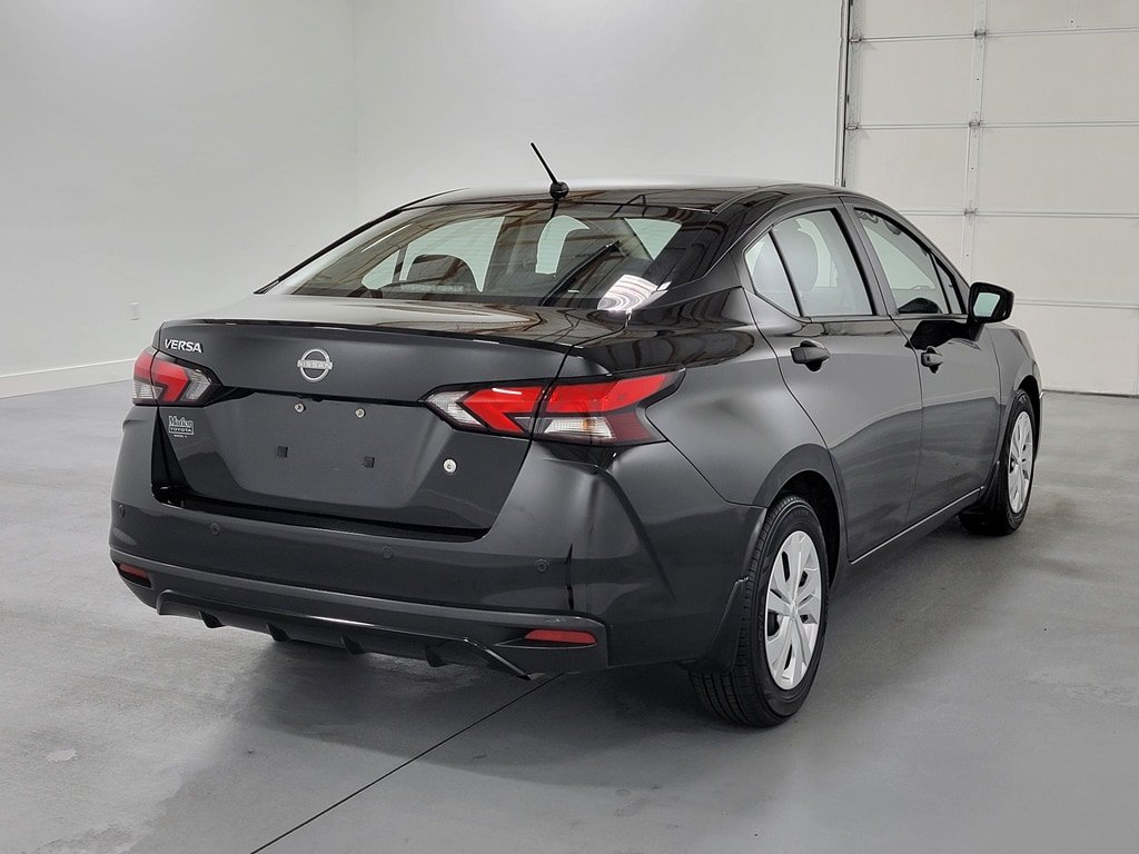 Used 2024 Nissan Versa S w/ Trunk Package FWD image 8