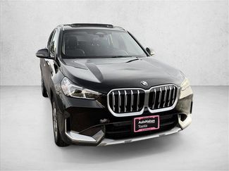 Used 2025 BMW X1 xDrive28i video 3