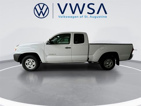 Used 2013 Toyota Tacoma Base image 5