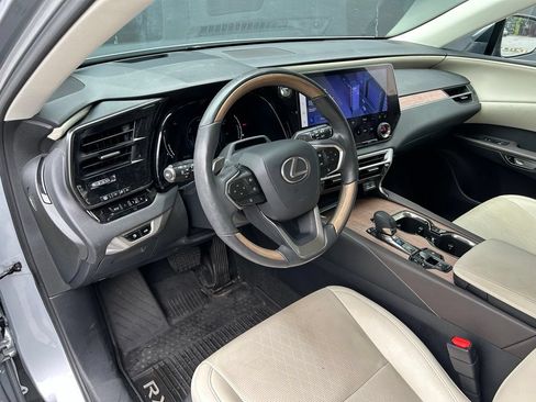 Used 2023 Lexus RX 350 w/ Accessory Package (2T) AWD/4WD image 16