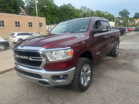 Used 2019 RAM 1500 Big Horn AWD/4WD image 3